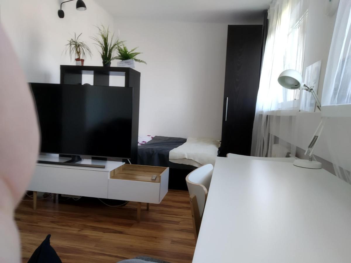 Apartament Mazowiecka 125 คราคูฟ ภายนอก รูปภาพ